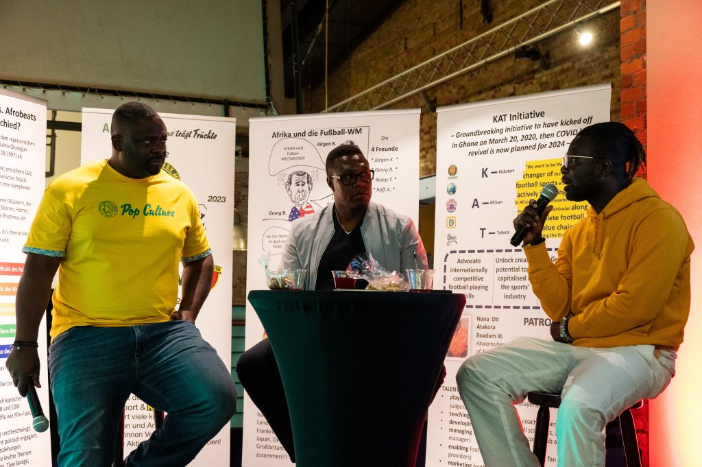 CSV AFRISKO: Fußball, AFRISKO und ich – Erinnerungen und Perspektiven (Dauaride Empere, Cedric Pokam, Pablo Thiam) / Talk @ Kino in der Kulturbrauerei – Photo: Käthe deKoe